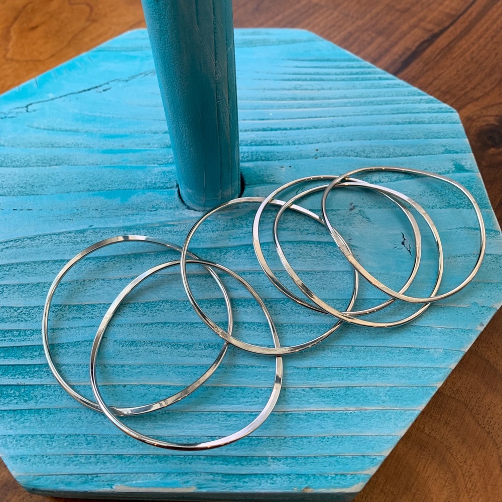 6 Pack of Silver Bracelets - Picture 2 of 2